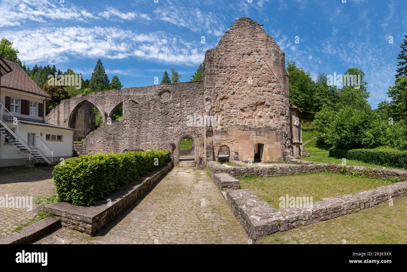 Gründungsmauern im Allerheiligen-Kloster (Kloster Allerheiligen, Schwarzwald, Deutschland Stockfoto