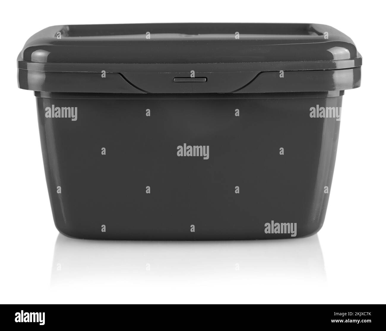 Die verschlossene Plastikbox mit würziger koreanischer Sauce, isoliert auf Weiß Stockfoto