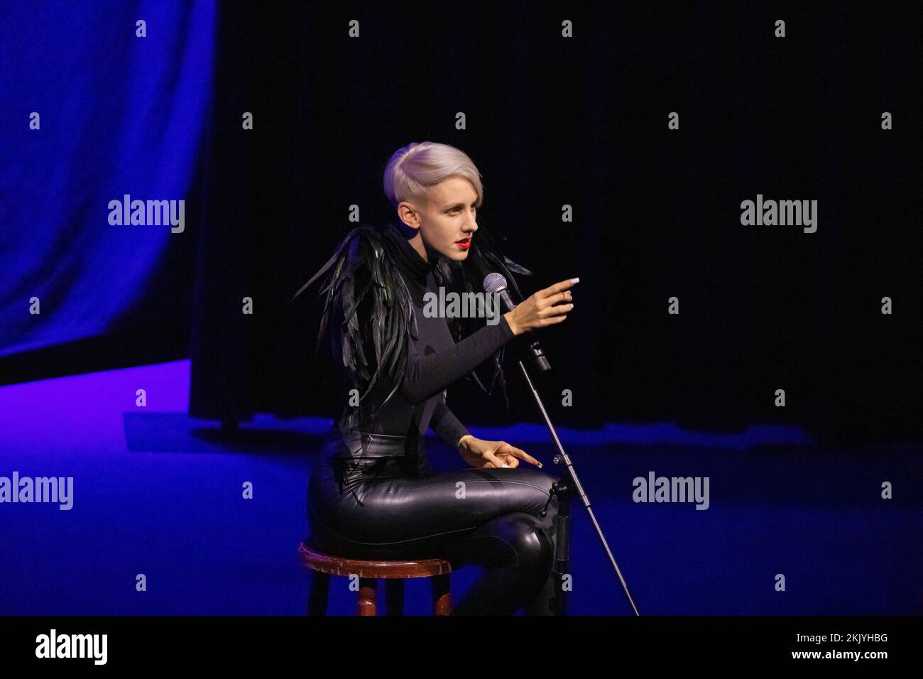  Lisa Eckhart bei ihr Soloprogramm „Lisa Eckhart - die Vorteile des Bildidee 