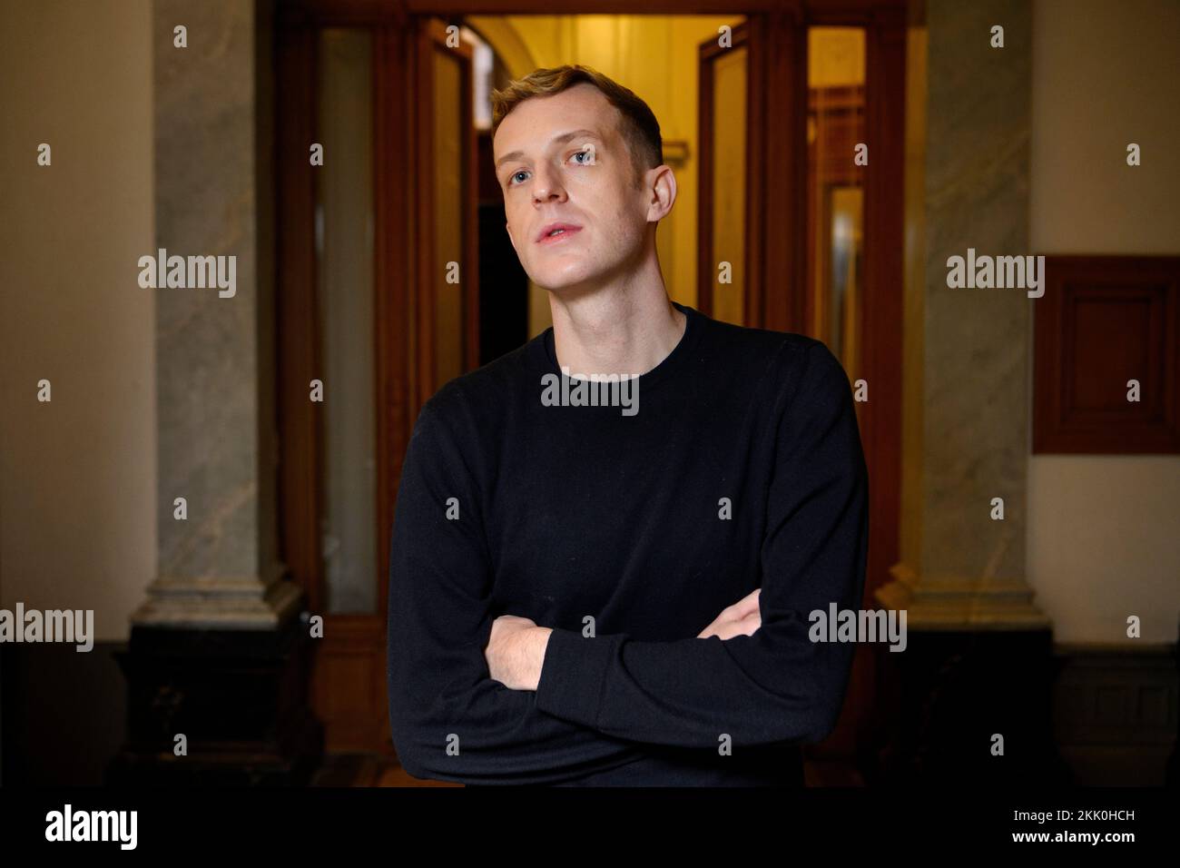 Der französische Autor Edouard Louis wurde in Stockholm, Schweden, fotografiert. Foto: Jessica Gow / TT / Code 10070 Stockfoto