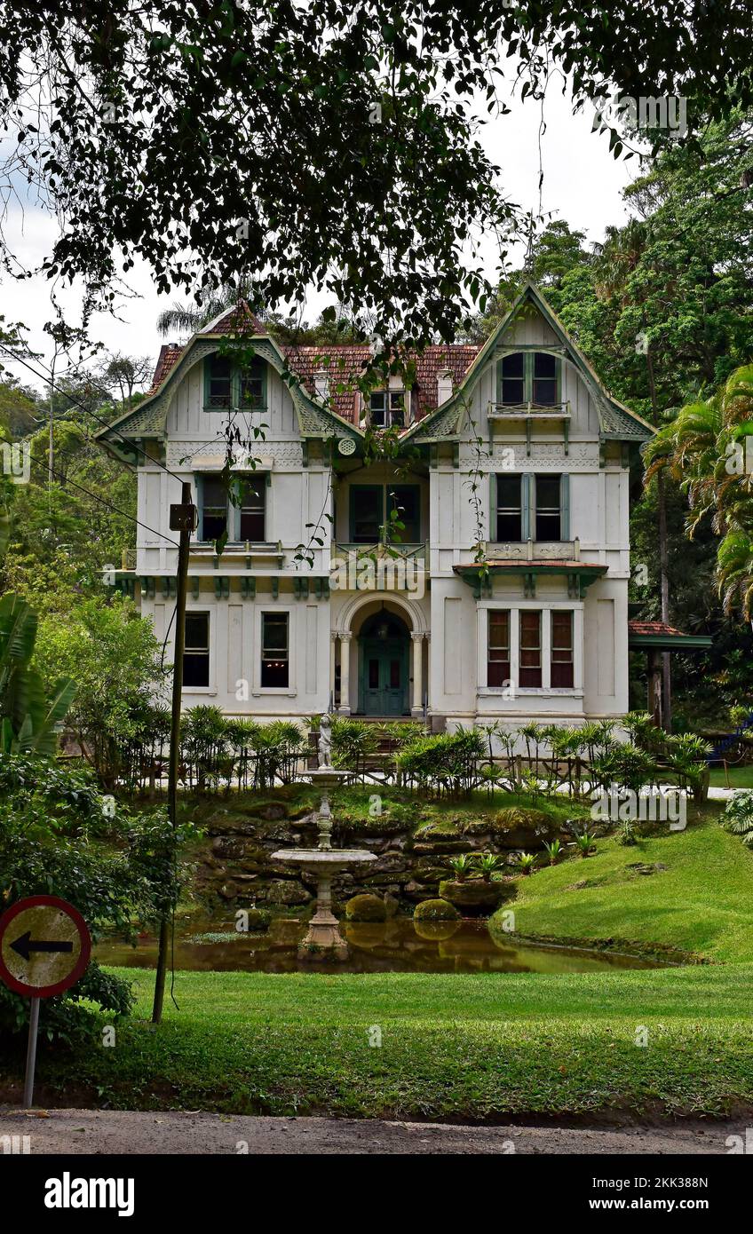 PETROPOLIS, RIO DE JANEIRO, BRASILIEN - 28. Oktober 2022: Haus der Sieben Fehler (Casa da Ipiranga) Stockfoto