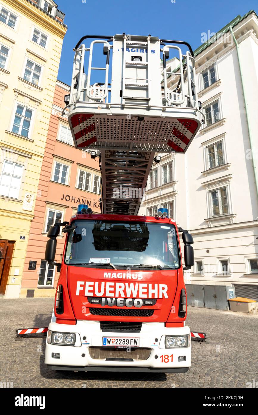 drehleiter feuerwehr clipart school