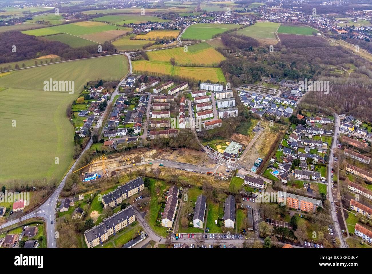  Luftaufnahme, Baustelle AWO Kindergarten und neues Wohnhaus Heidegärten Motiv 