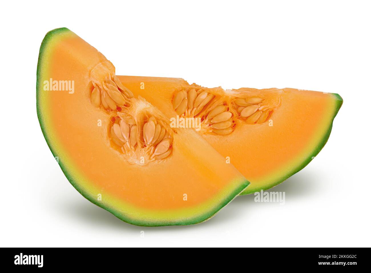 Melonenscheiben mit Kantalupe isoliert auf weißem Hintergrund und voller Schärfentiefe. Stockfoto