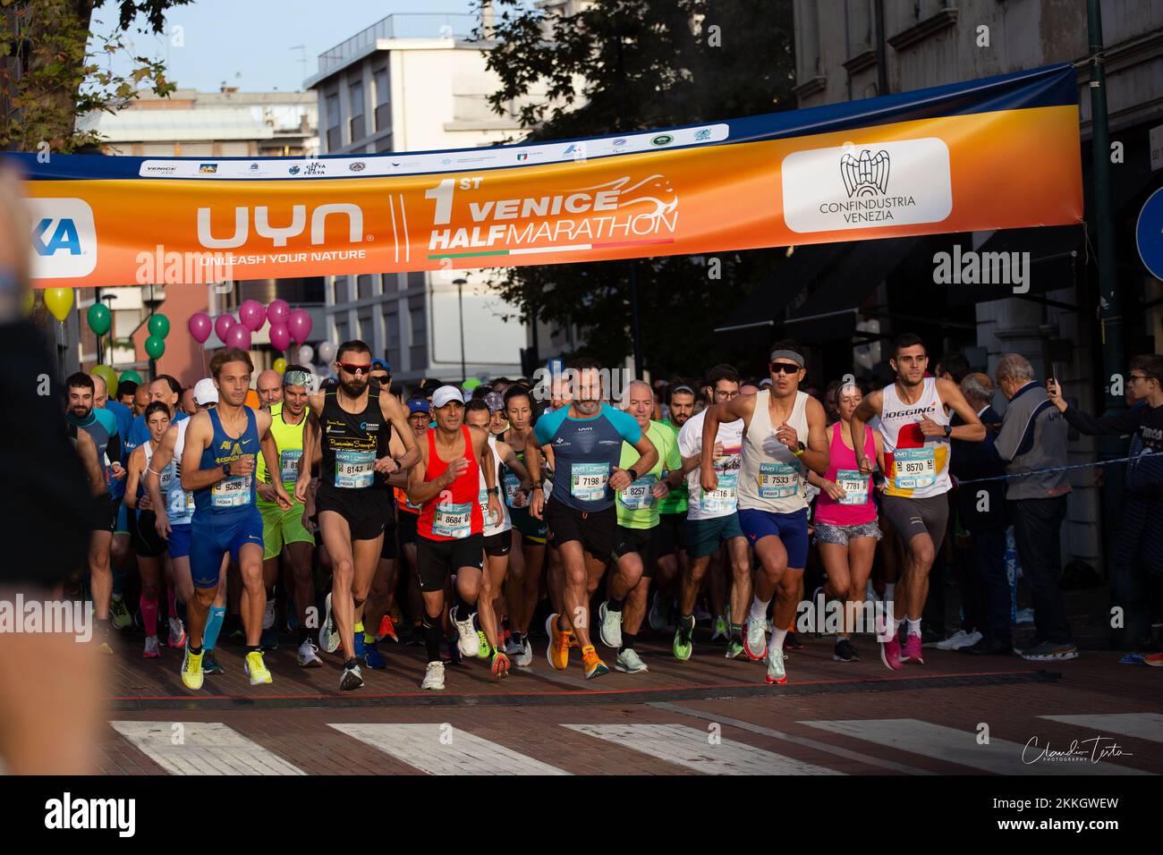 Venedig - Italien - Oktober 21 2022 - Venedig Marathon und erster Venedig Halbmarathon 2022 Stockfoto