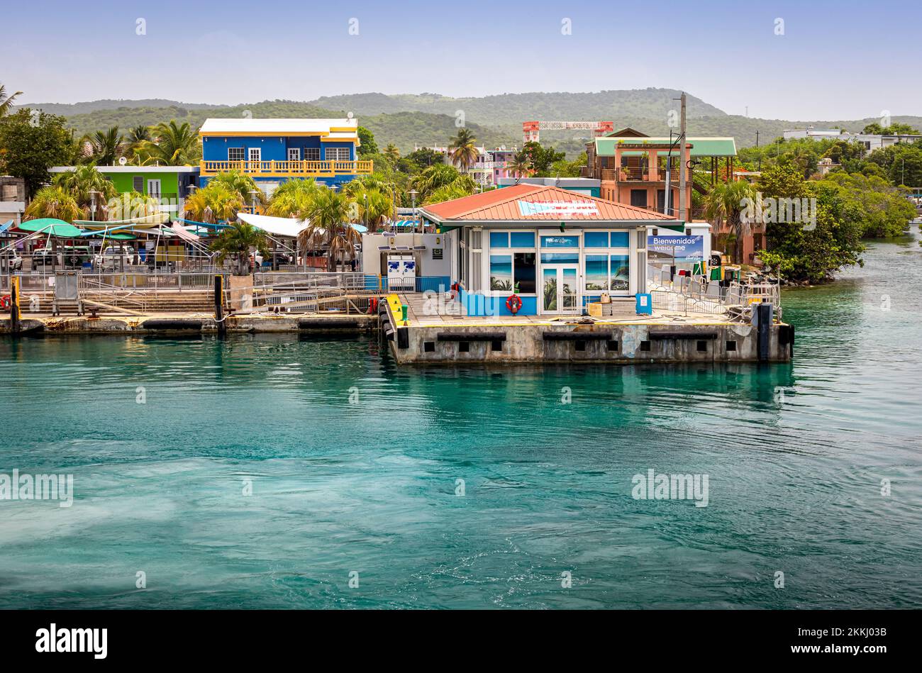 Hafen und Docks der tropischen karibischen Insel Culebra, Puerto Rico, USA. Stockfoto