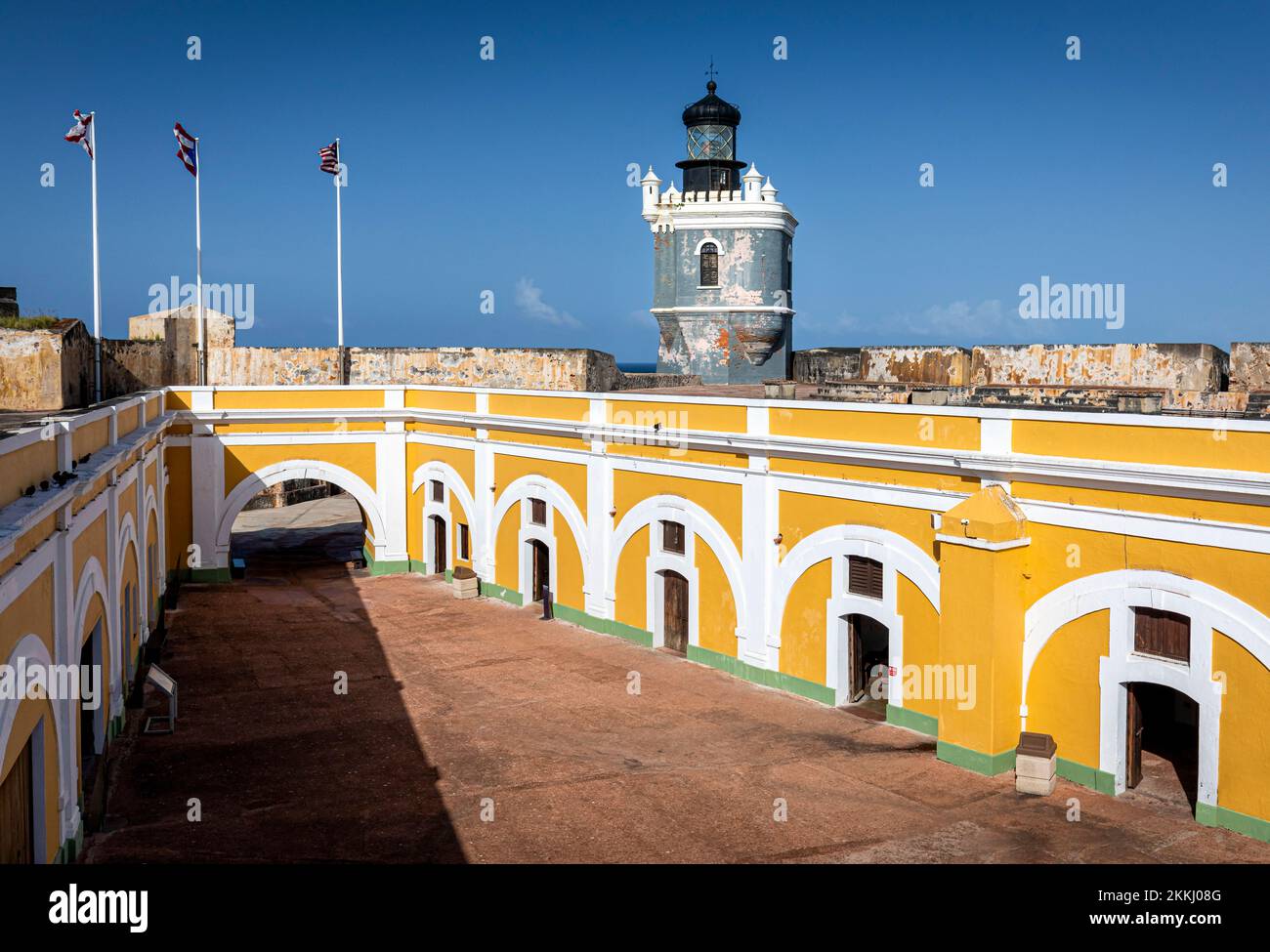 El Morro Fort and Lighthouse, Old San Juan, auf der tropischen karibischen Insel Puerto Rico, USA. Stockfoto