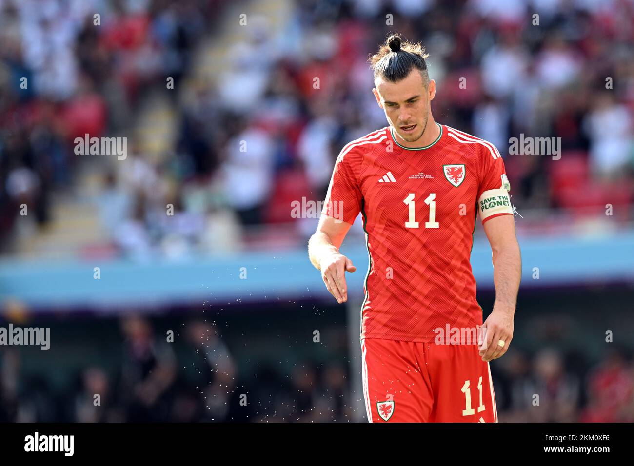 Ar Rayyan, Katar. 25.. November 2022. Fußball: Weltmeisterschaft, Wales - Iran, erste Runde, Gruppe B, Spieltag 2, Ahmed bin Ali Stadion, Gareth Bale of Wales während des Spiels. Kredit: Federico Gambarini/dpa/Alamy Live News Stockfoto