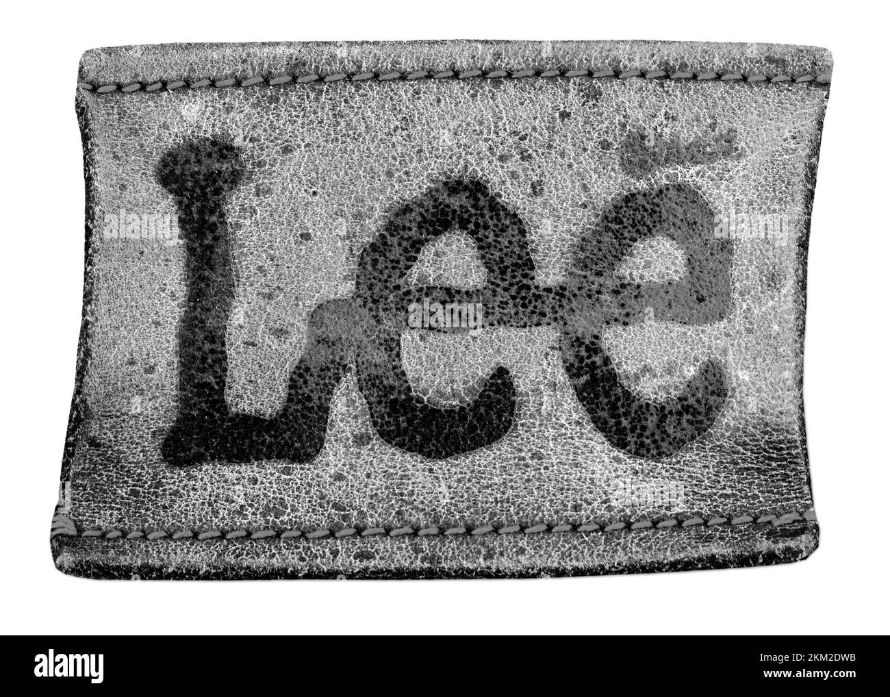Kamtschatka, Russland - Oktober 13, 2017 - Nahaufnahme von Leder Label von Lee Marke Jeans. Es ist ein amerikanischer Hersteller, im Jahr 1889 gegründet. Stockfoto