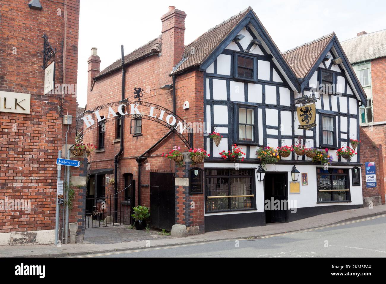 Der Pub "Black Lion", Hereford, Herefordshire Stockfoto