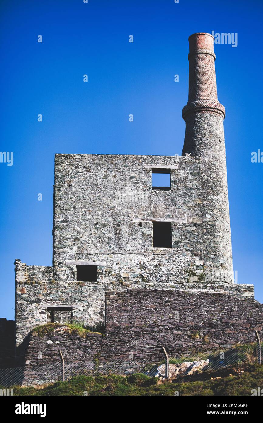 Kupfermine verlassen und 1962 geschlossen, Wild Atlantic Way, Allihies, Beara Halbinsel, County Cork, Irland Stockfoto