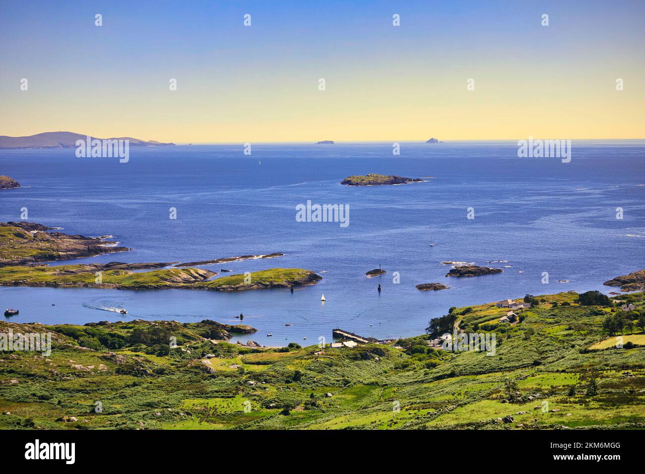 Derrynane Bay von oben, Iveragh Halbinsel, County Kerry, Irland Stockfoto
