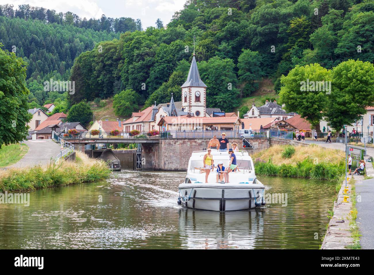 Dorf lutzelbourg lutzelburg in lothringen lothringen Fotos und
