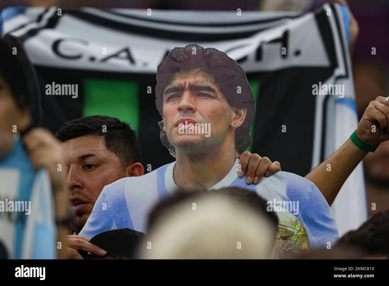 Lusail Ikonisches Stadion, Lusail, Katar. 26.. November 2022. FIFA Fußball-Weltmeisterschaft, Argentinien gegen Mexiko; Ausschnitt aus Diego Maradona in Lusail im legendären Stadion Credit: Action Plus Sports/Alamy Live News Stockfoto