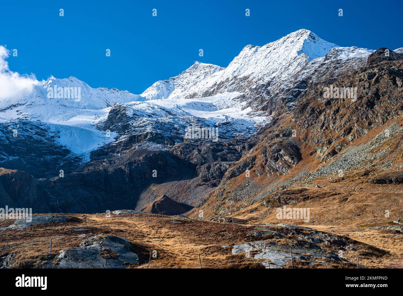 Elegantes Berg In Graubunden Ebenbild