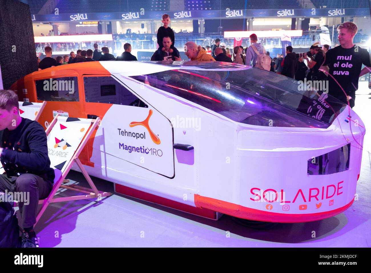 Tallinn, Estland - November 26: Solarwagen von Solaride bei Robotex International Robotics Competition and expo vorgestellt. Stockfoto