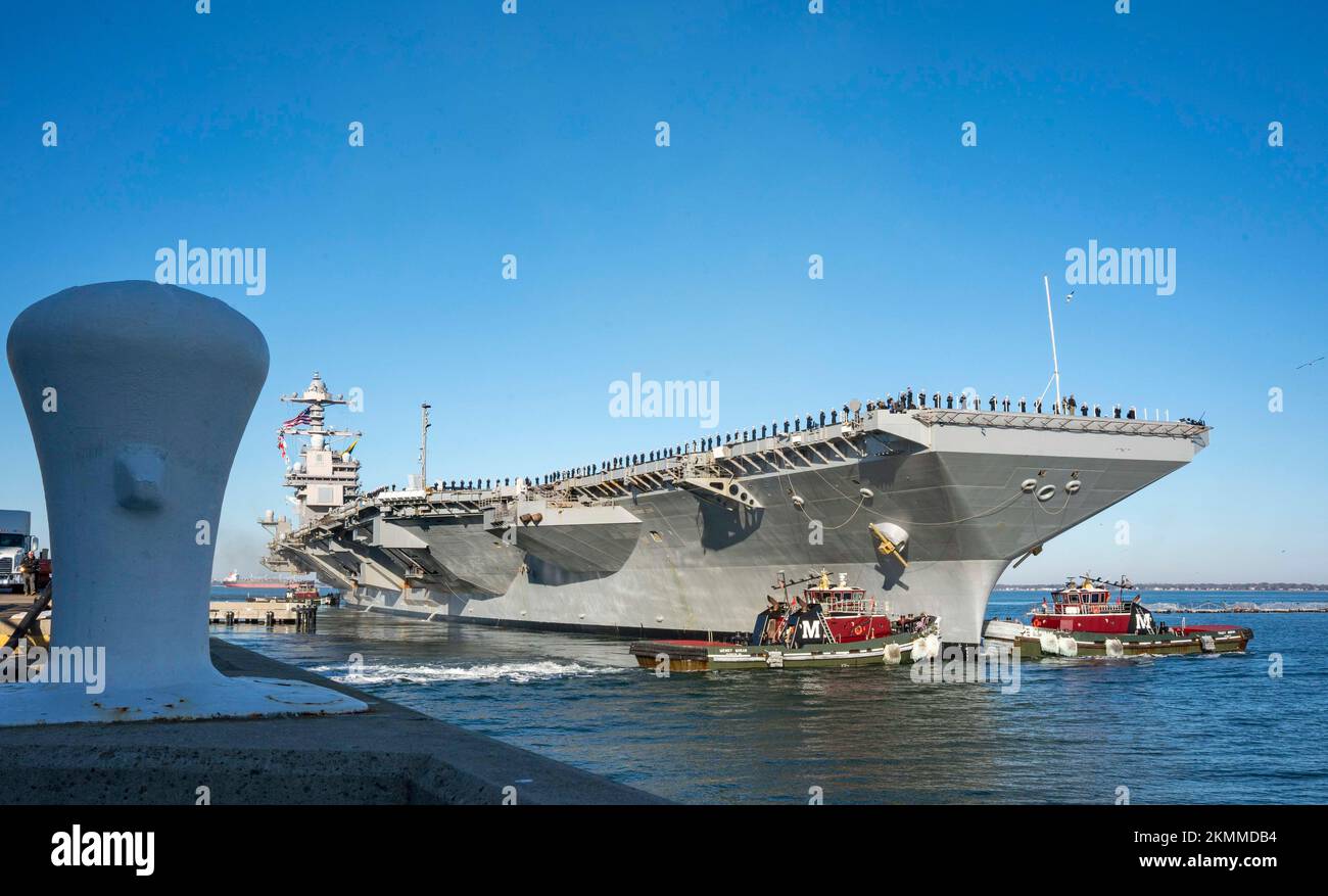 NORFOLK (26. November 2022) die USS Gerald R. Ford (CVN 78) kehrt nach