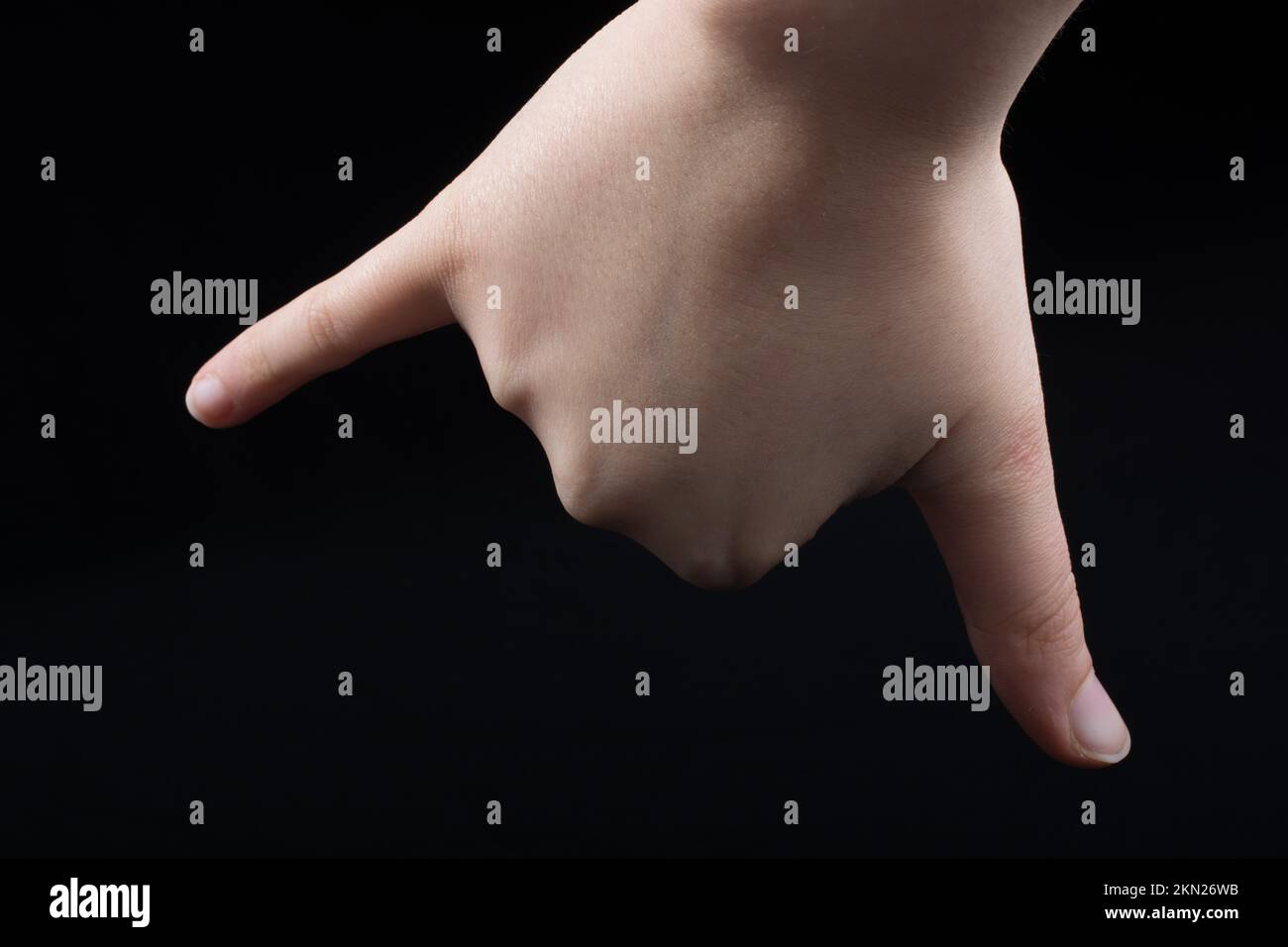 Mit dem kleinen Finger isoliert in Einklang zu bringen oder Versprechen oder Freundschaft Stockfoto