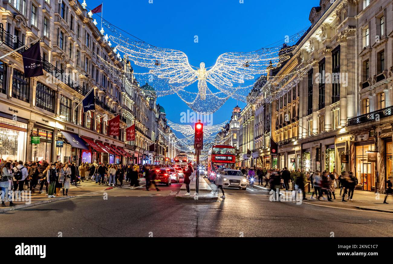 The Christmas Lights in Regents Street 2022 London UK Stockfoto
