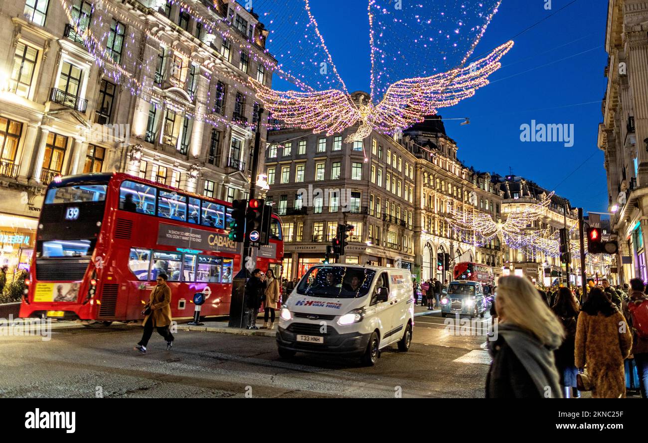 The Christmas Lights in Regents Street 2022 London UK Stockfoto