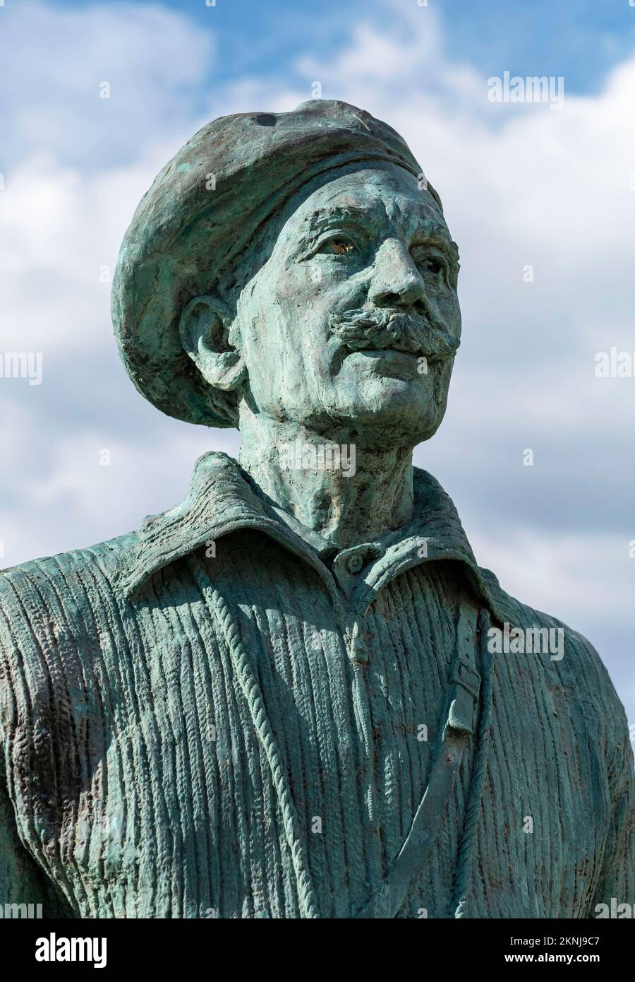Statue von General George Grivas-Dhigenis, Führer des Befreiungskampfes des EOKA 1955-59 an der Küste von Chloraka, Paphos Zypern. Stockfoto