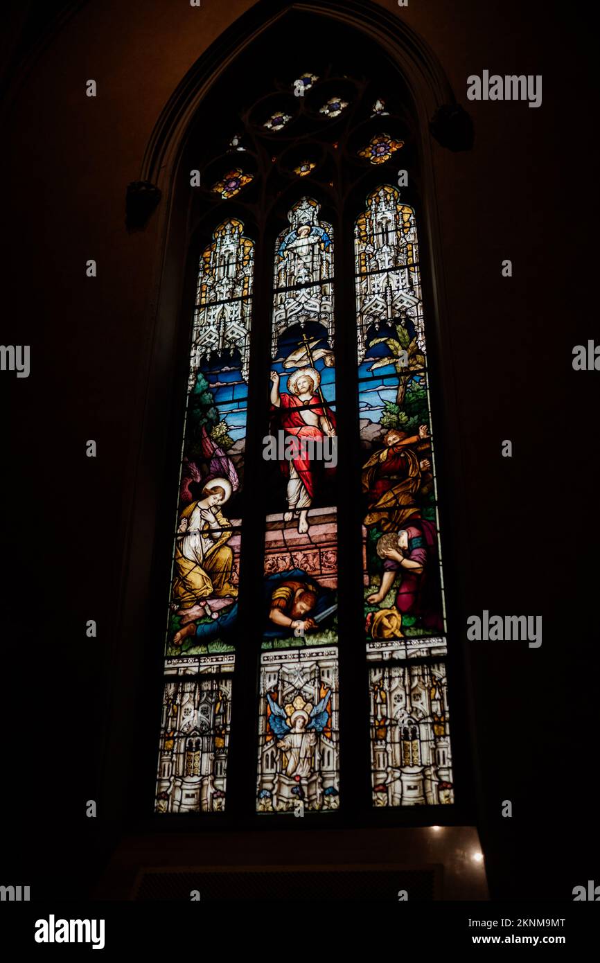 Baptist, Protestant, katholische Kirche. Wunderschönes Innere des Hauses Gottes. Lob, Gebete und Gebete, erobern sie prace an diesem Ort. Stockfoto