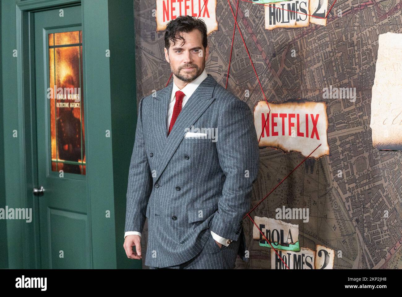 Henry Cavill nimmt am 27. Oktober 2022 an der Premiere von Enola Holmes 2 von Netflix im Paris Theater in New York Teil Stockfoto