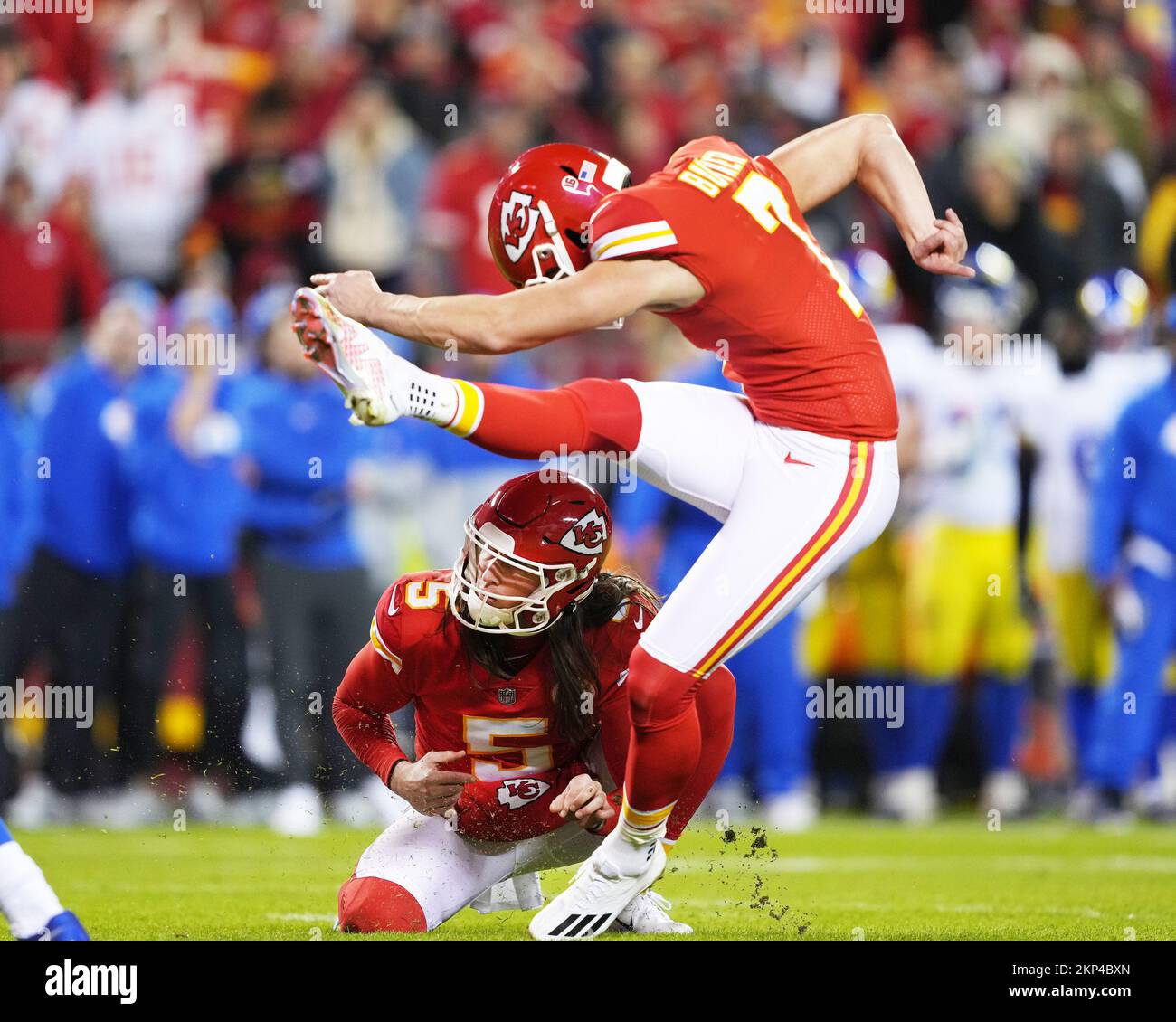 Chiefs' Harrison Butker defends Tommy Townsend amid holder controversy -  Arrowhead Pride