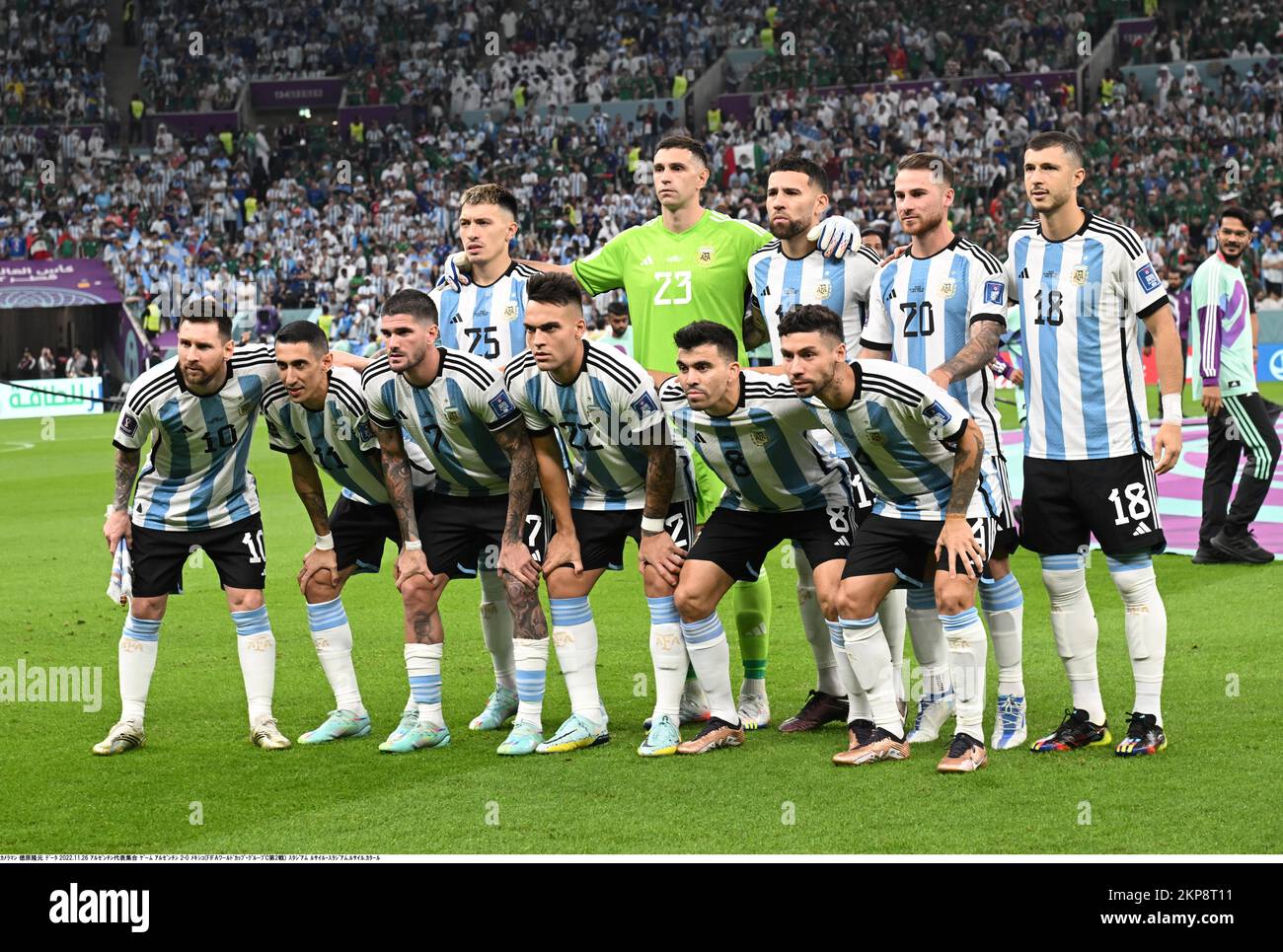 Aufstellung der argentinischen Mannschaft vor dem FIFA-Weltmeisterschaftsspiel Katar 2022 Gruppe C zwischen Argentinien 2-0 Mexiko am 26. November 2022 im Lusail Iconic Stadium in Lusail, Katar. (Foto: Takamoto Tokuhara/AFLO) Stockfoto