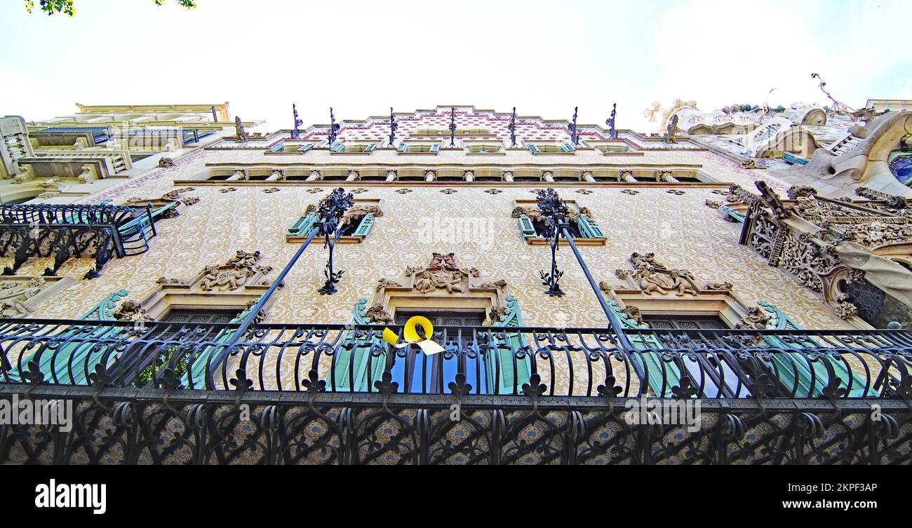 Fassade der Casa Ametller am Paseo de Gracia in Barcelona, Katalonien, Spanien, Europa Stockfoto