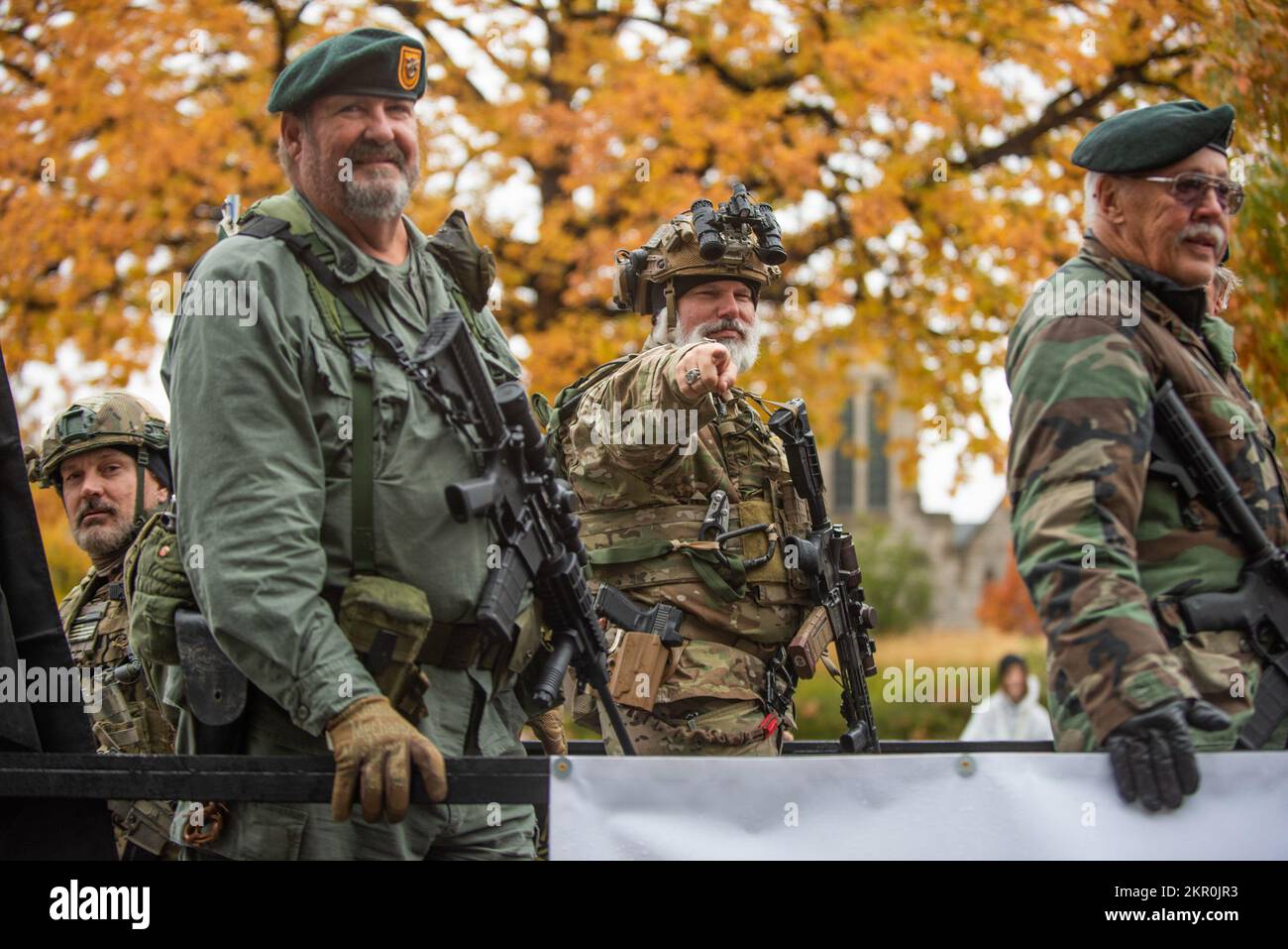 Die Idaho National Guard nahm am 5. November 2022 an der Idaho Veterans Parade in der Innenstadt von Boise Teil, um Veteranen aus Vergangenheit und Gegenwart zu ehren. Stockfoto