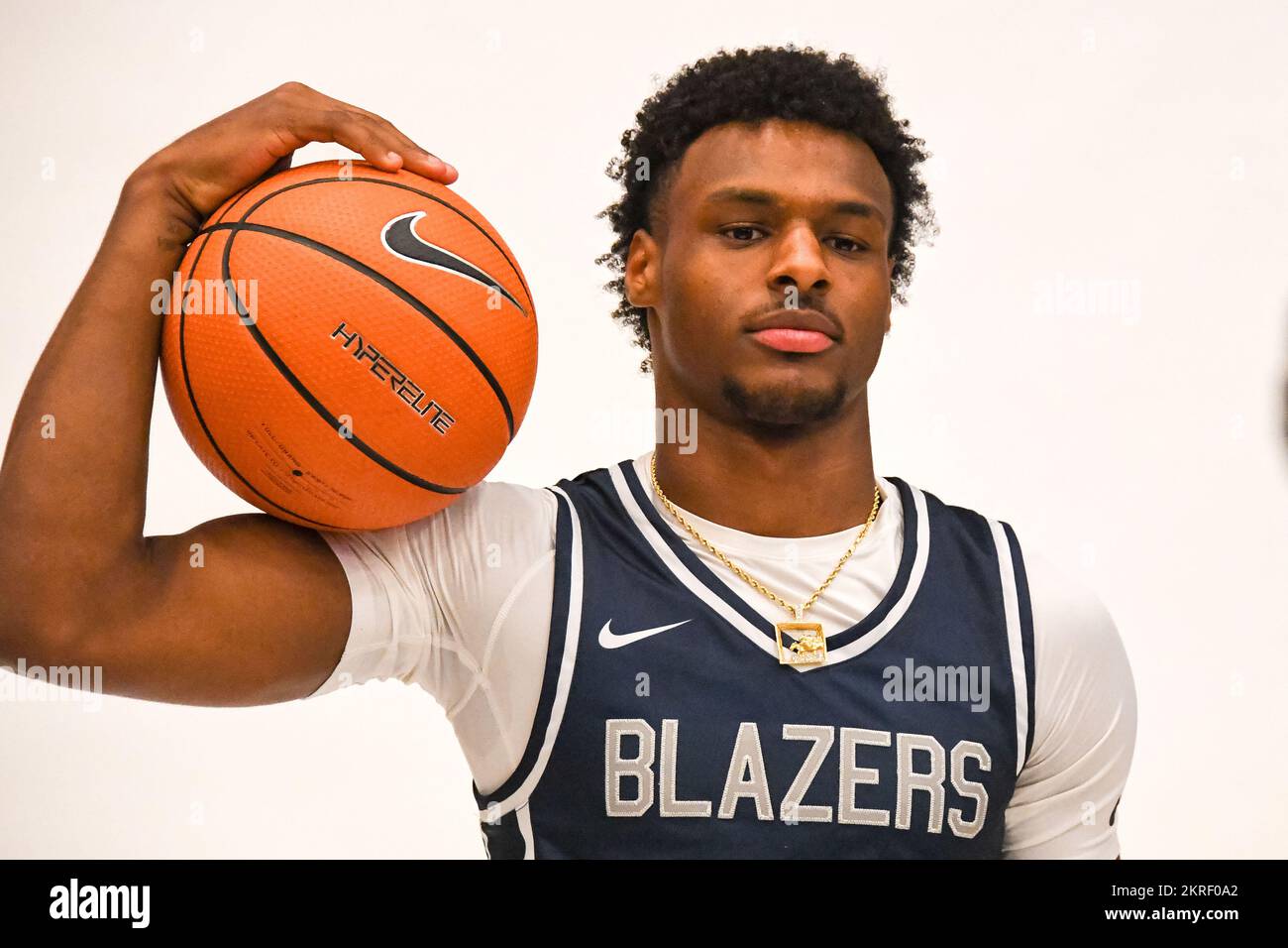 Bronny James während des Sierra Canyon Basketball Media Day am Mittwoch, den 12. Oktober 2022, in Chatsworth, Kalifornien (Dylan Stewart/Bild von Sport) Stockfoto