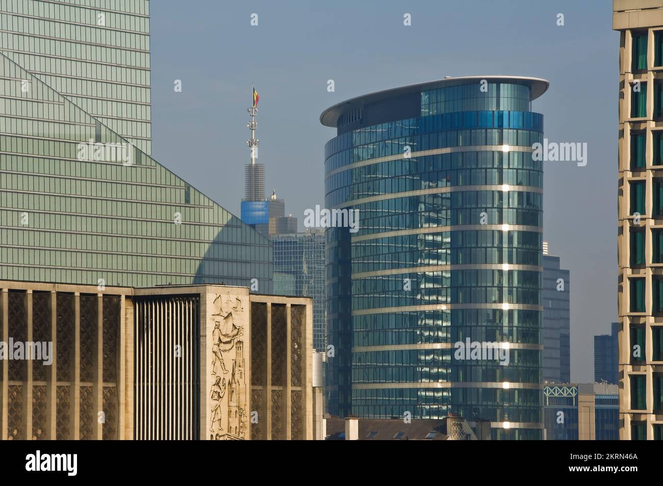 Moderne Bürogebäude im Geschäftsviertel des Nordbahnhofs, Brüssel, Belgien Stockfoto