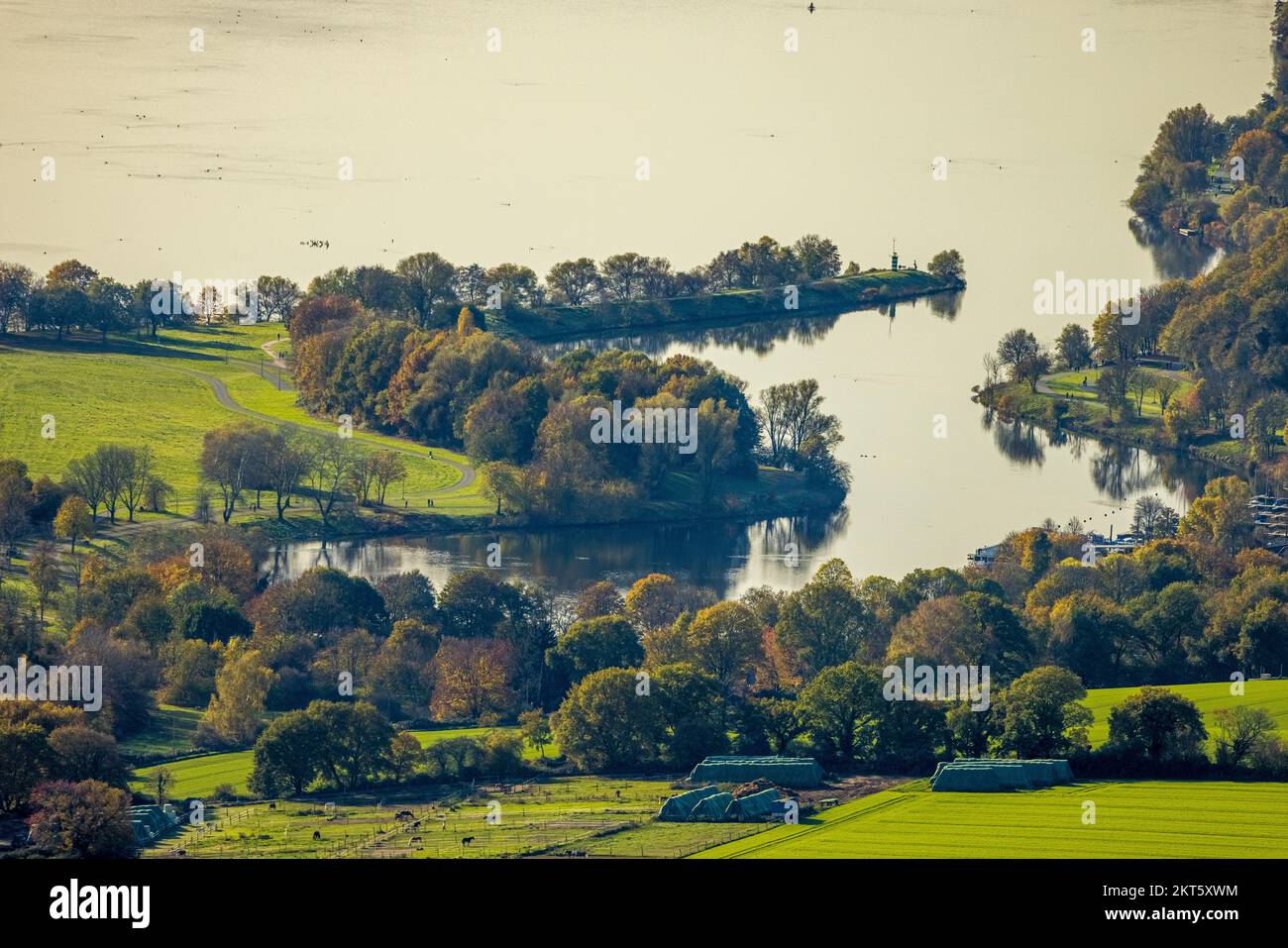Luftaufnahme, Kemnader-See und Waldgebiet, Querenburg, Bochum, Ruhrgebiet, Nordrhein-Westfalen, Deutschland, Destination, DE, Europe, Lighthouse Weathe Stockfoto