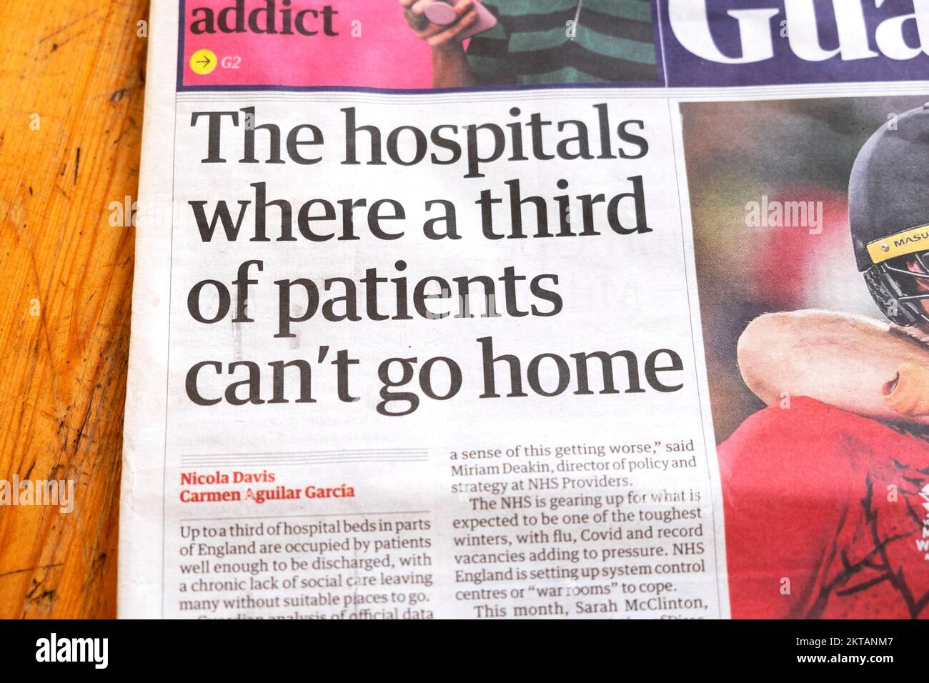 „The Hospitals where a third of patients can't go Home“ Guardian Zeitung Schlagzeile NHS Social Services Article14 November 2022 London UK Stockfoto