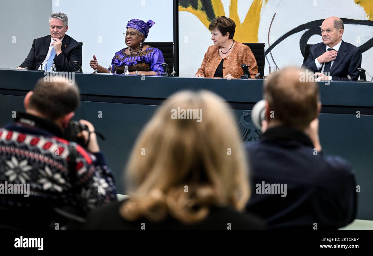 berlin-deutschland-29-november-2022-mathias-cormann-l-r