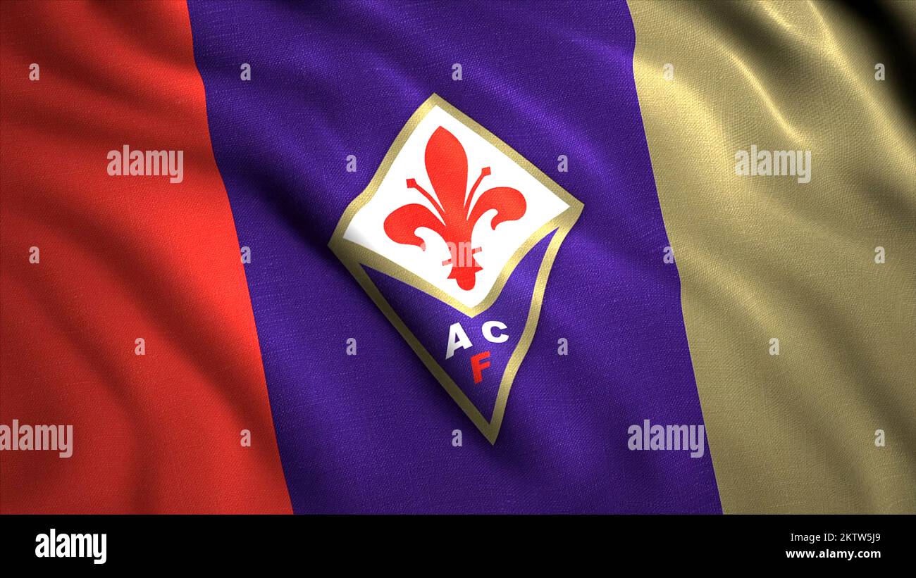 ACF Fiorentina italienischer Profifußballverein, der mit der Flagge wedelt. Bewegung. Sportbegriff. Nur zur redaktionellen Verwendung Stockfoto