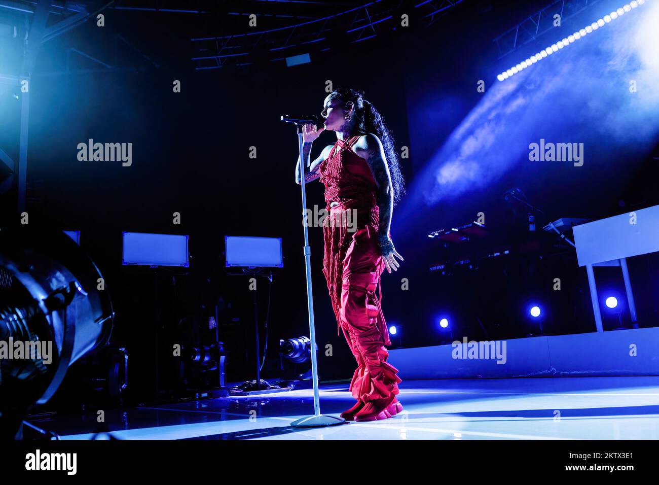 Mailand, Italien. 29.. November 2022. Der amerikanische Sänger, Songwriter und Tänzer Kehlani Ashley tritt live im Fabrique auf. Kredit: SOPA Images Limited/Alamy Live News Stockfoto