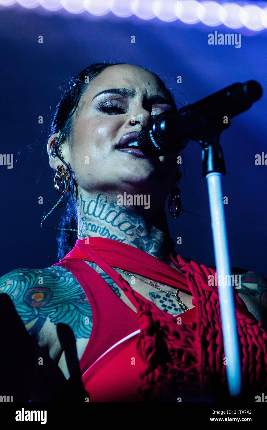 Mailand, Italien. 29.. November 2022. Der amerikanische Sänger, Songwriter und Tänzer Kehlani Ashley tritt live im Fabrique auf. (Foto: Mairo Cinquetti/SOPA Images/Sipa USA) Guthaben: SIPA USA/Alamy Live News Stockfoto