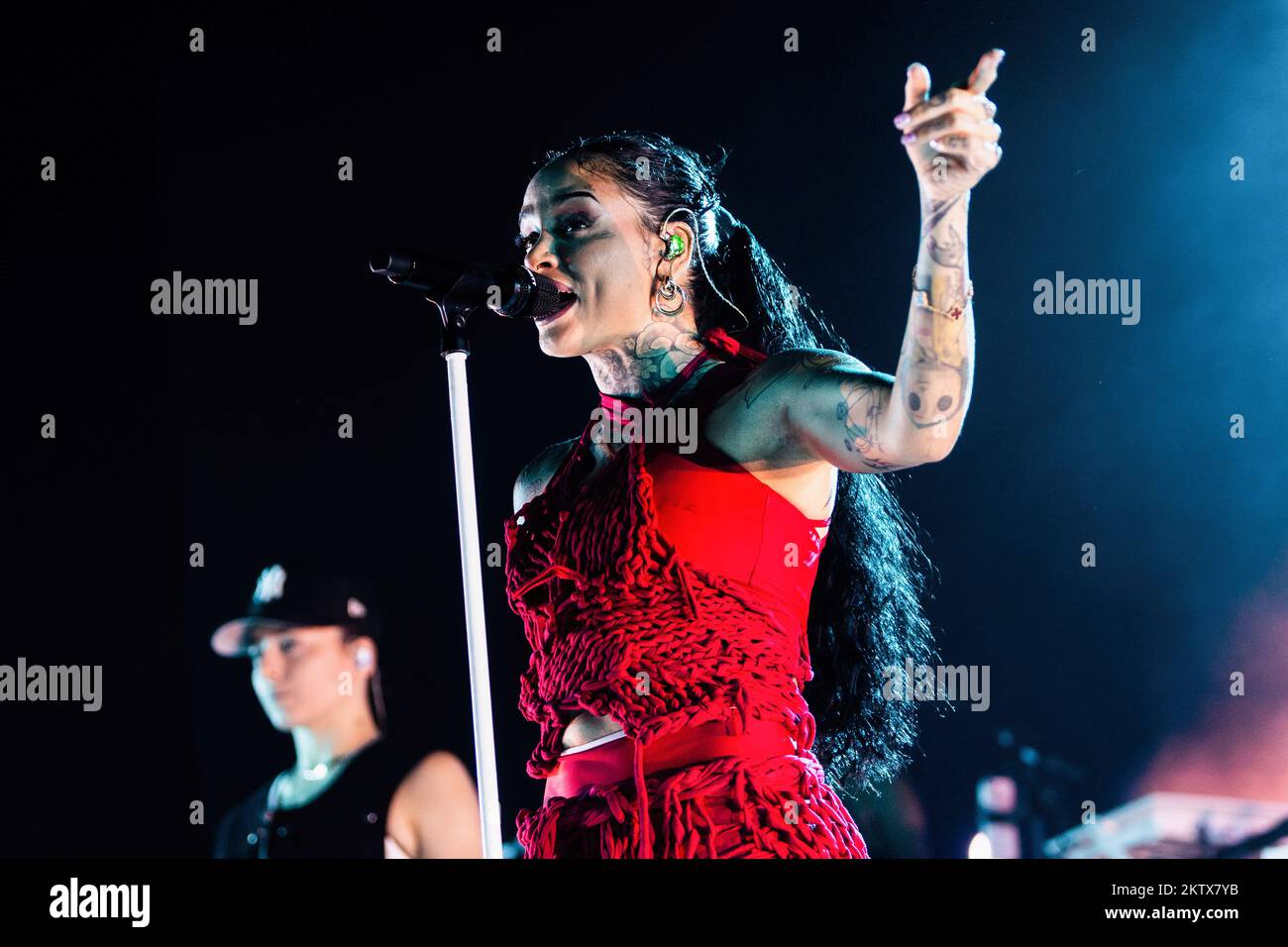 Mailand, Italien. 29.. November 2022. Der amerikanische Sänger, Songwriter und Tänzer Kehlani Ashley tritt live im Fabrique auf. (Foto: Mairo Cinquetti/SOPA Images/Sipa USA) Guthaben: SIPA USA/Alamy Live News Stockfoto