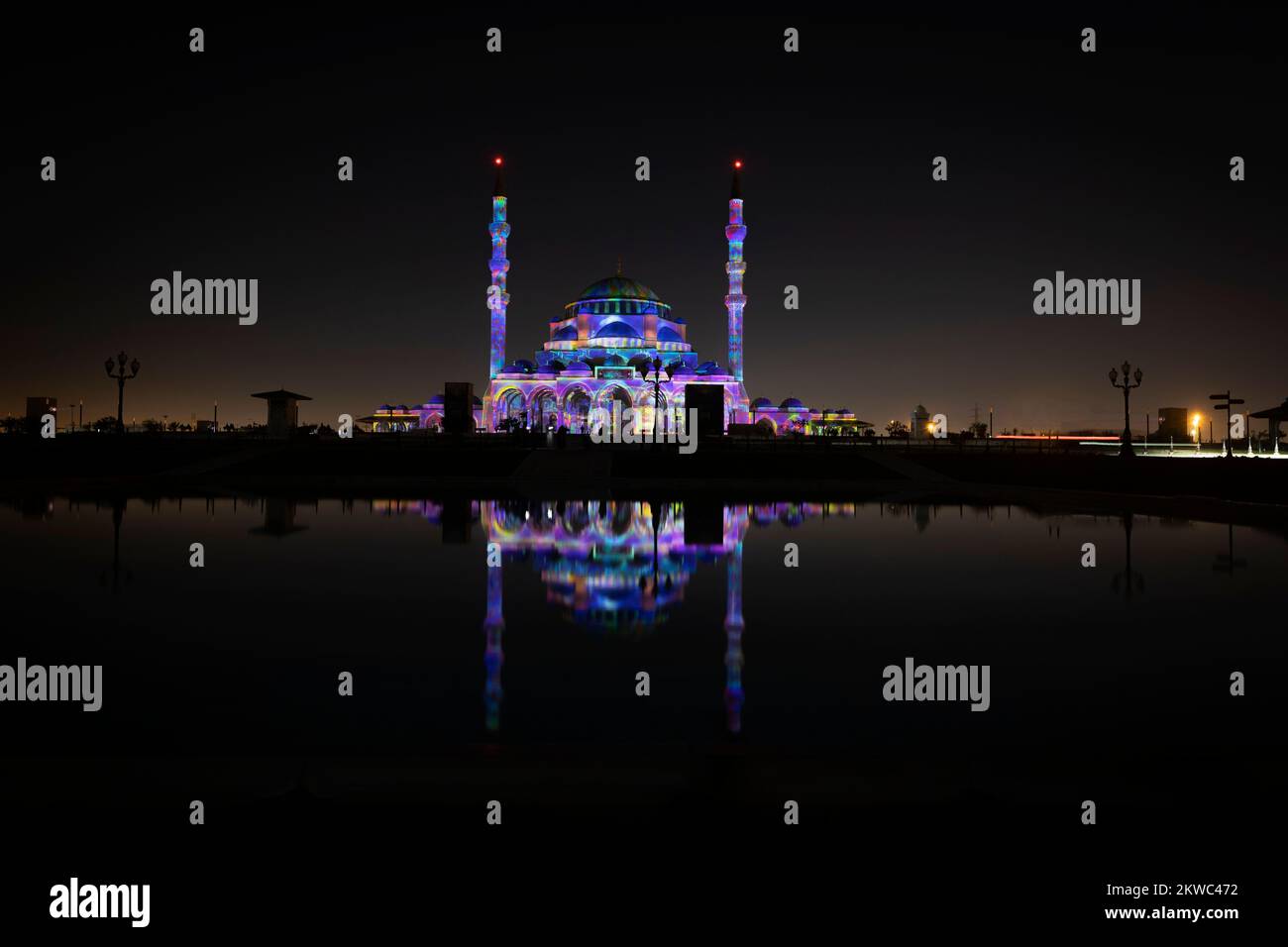 Licht- und Tonfestival in der Großen Moschee von Sharjah Stockfoto