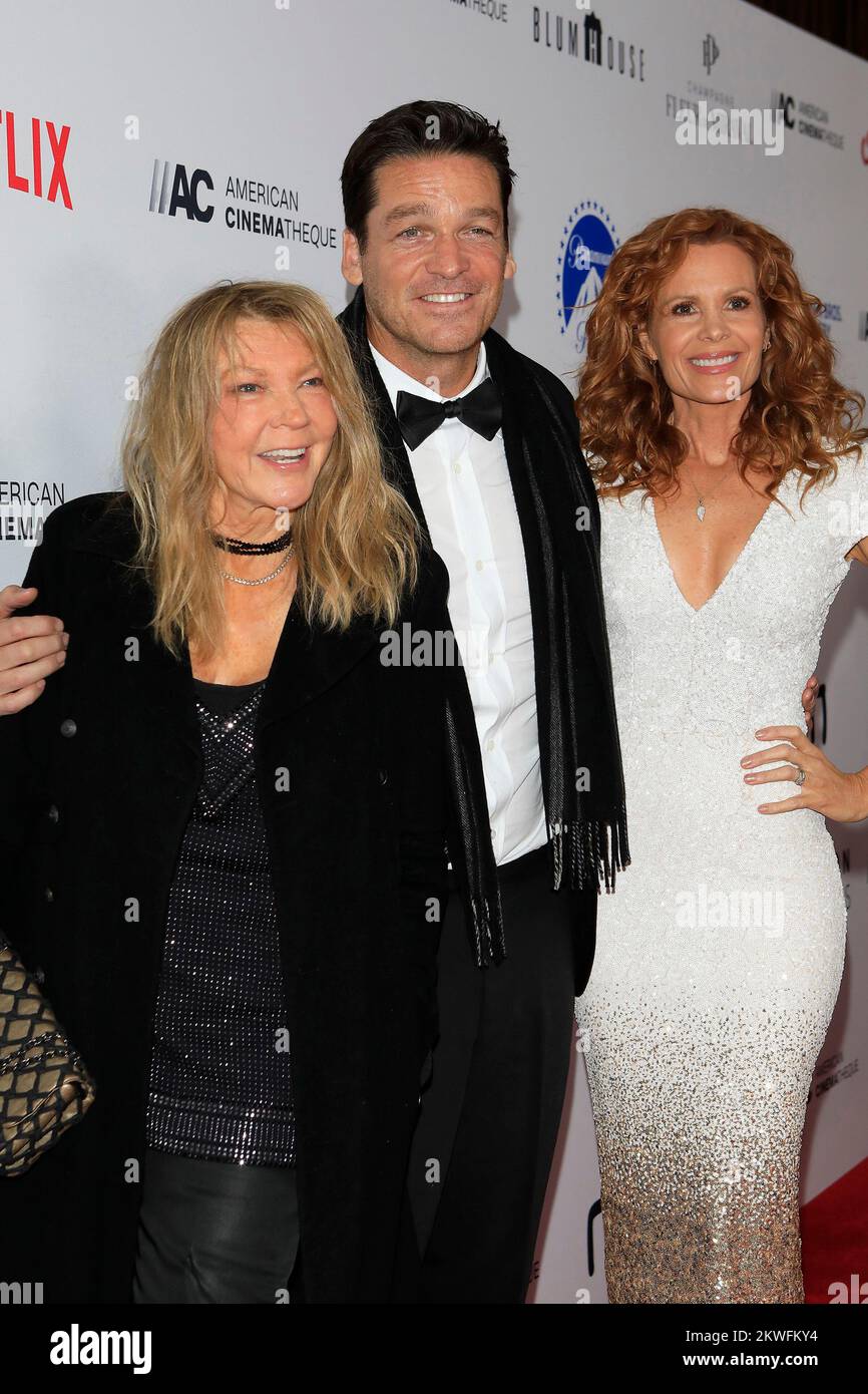 LOS ANGELES - NOV. 17: Elaine Lively, Bart Johnson, Robyn Lively bei den 36. Annual American Cinematheque Awards im Beverly Hilton Hotel am 17. November 2022 in Beverly Hills, Kalifornien Stockfoto