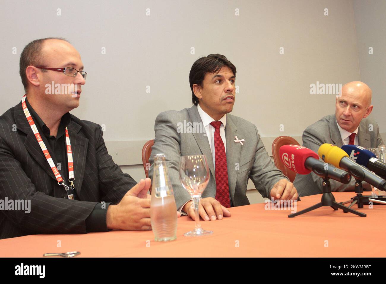 15.10.2012.Croatia Vukovar - Wales Manager Chris Coleman spricht vor dem Qualifikationsspiel für die FIFA Weltmeisterschaft 2014 gegen Kroatien vor den Medien im Hotel. Foto: Marko Mrkonjic/PIXSELL Stockfoto