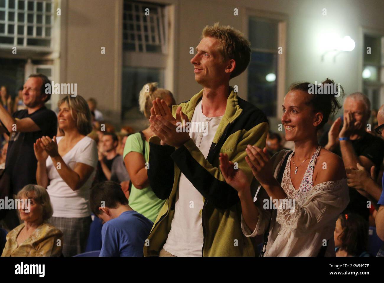 17.07.2013., Zadar, Kroatien - Kroatisches Radio Television Orchestra (HRT Jazz Orchestra) mit englischem Sänger Simon Marlow Foto: Filip Brala/PIXSELL Stockfoto