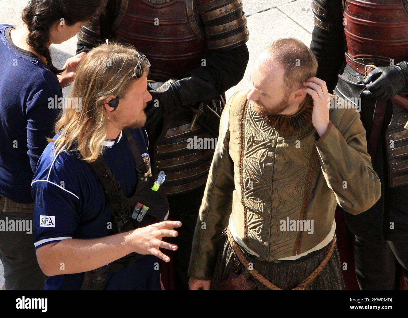 Mark Gatiss wurde während der Dreharbeiten der Saison 5. der beliebten TV-Serie Game of Thrones in Sibenik, Kroatien, gesehen. Stockfoto