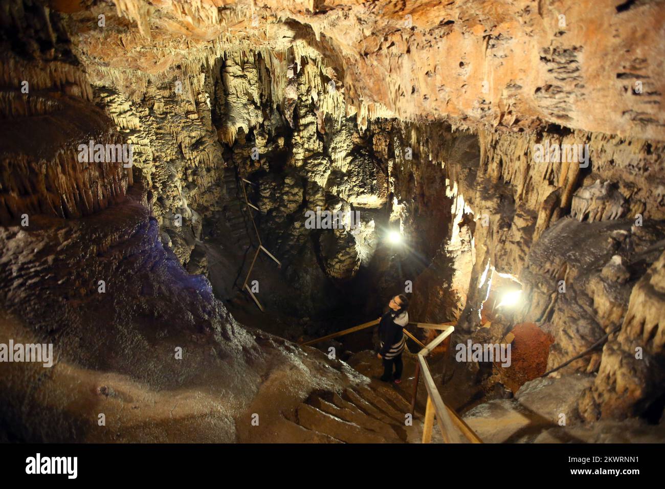 10.10.2014., Kroatien, Perusic - Grabovaca Höhle liegt 2,5 km vom ...