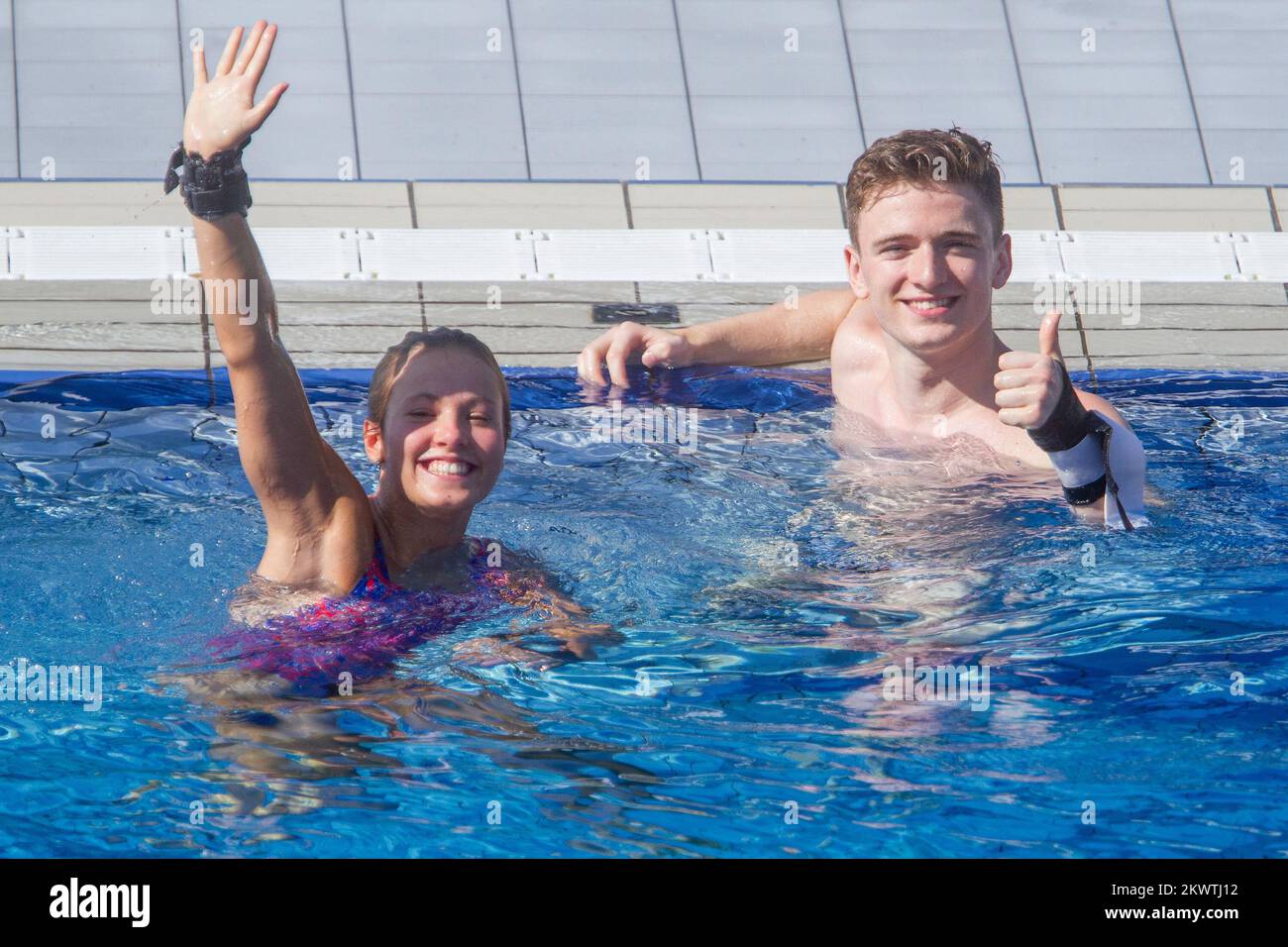 Shanice Lobb und Matthew Lee vom britischen Tauchteam während des Trainings an den Pools in Kantrida, Rijeka, Kroatien. Stockfoto