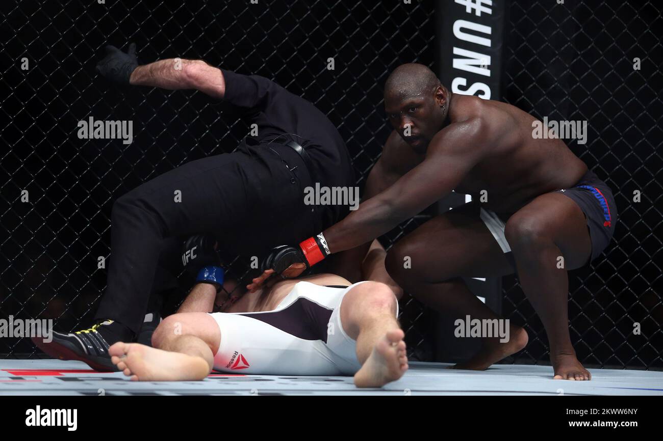 10.04.2016., Arena Zagreb, Zagreb - UFC Fight Night 86. Jared Cannonier gegen Cyril Asker. Foto: Slavko Midzor/PIXSELL Stockfoto