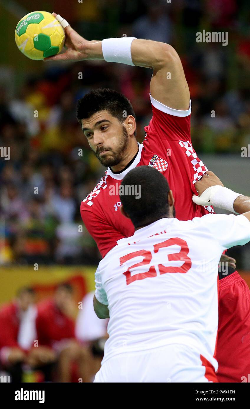 15.08.2016., Rio de Janeiro, Brasilien - Olympische Spiele Rio 2016. Handbal Match, Kroatien - Tunis. Luka Stepancic. Stockfoto