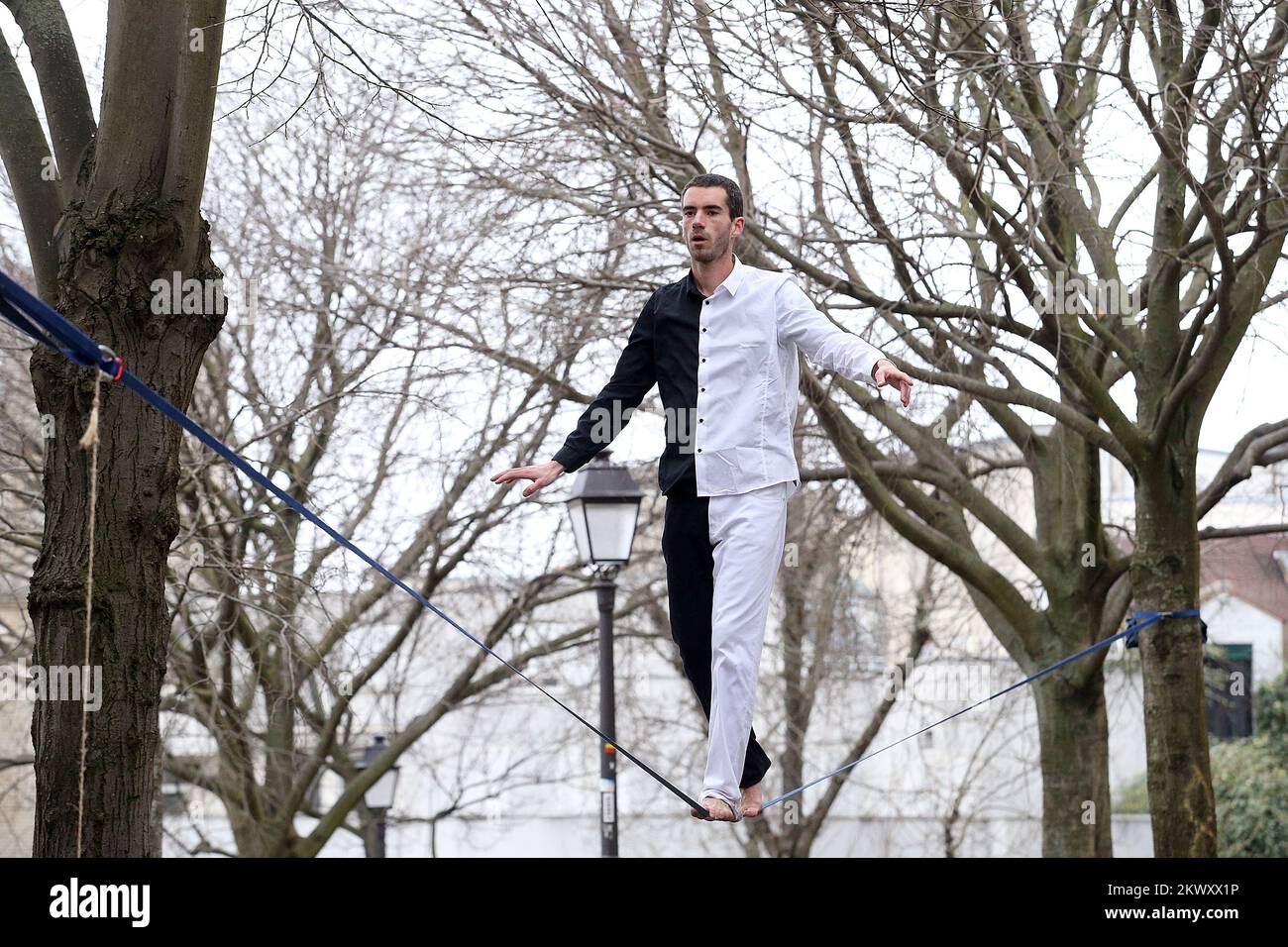 27.01.2017., Paris, Frankreich Montmartre ist ein großer Hügel im 18